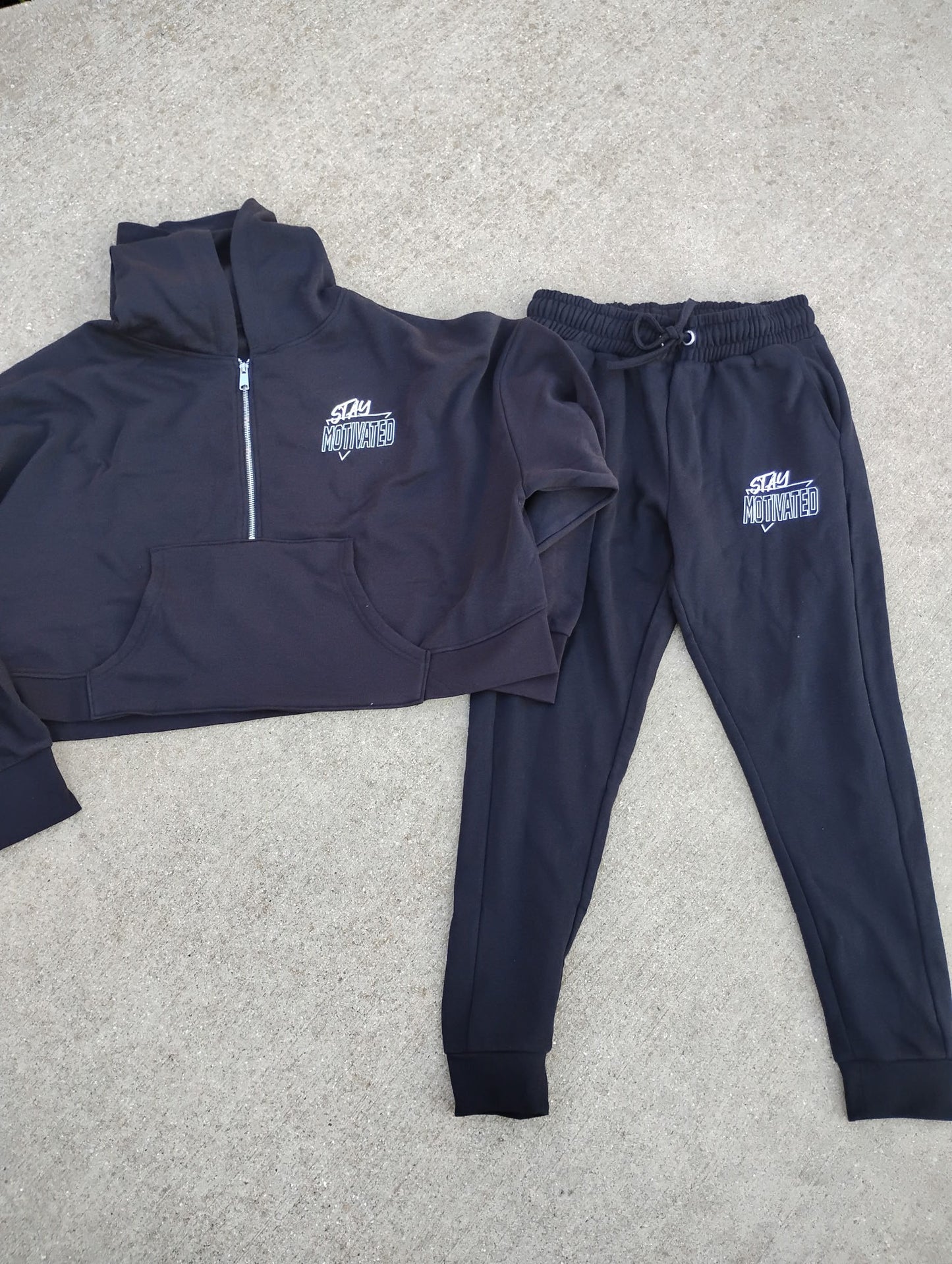NEW! Cropped Women's Jogging Suits